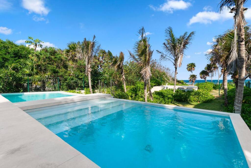 3 Bedroom Luxury Condo Next To Beach & Pools, Ac And Internet อากุมัล ภายนอก รูปภาพ