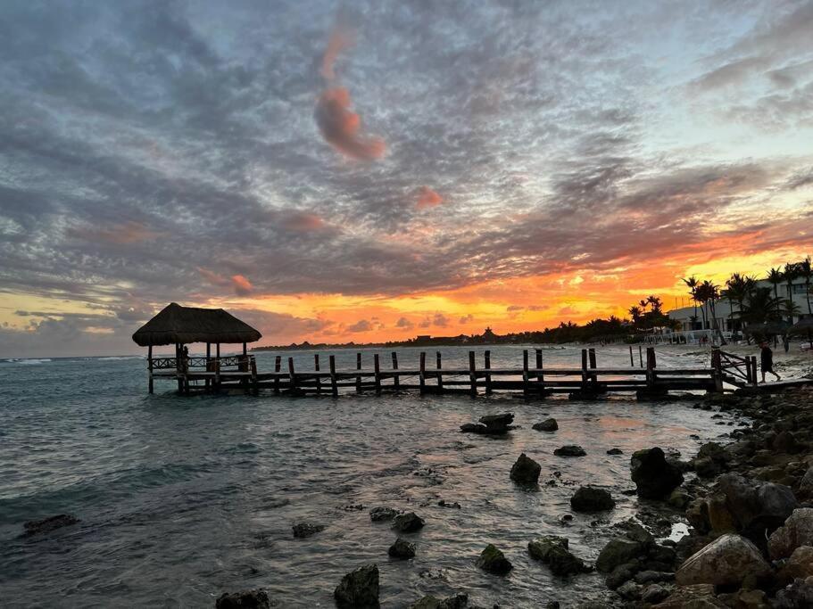 3 Bedroom Luxury Condo Next To Beach & Pools, Ac And Internet อากุมัล ภายนอก รูปภาพ